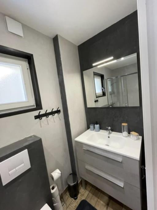 Chic'N Chill Apartamento Issoudun Exterior foto