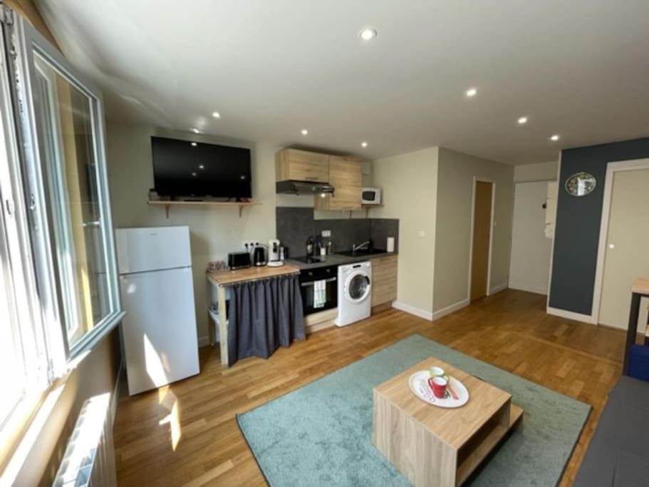 Chic'N Chill Apartamento Issoudun Exterior foto